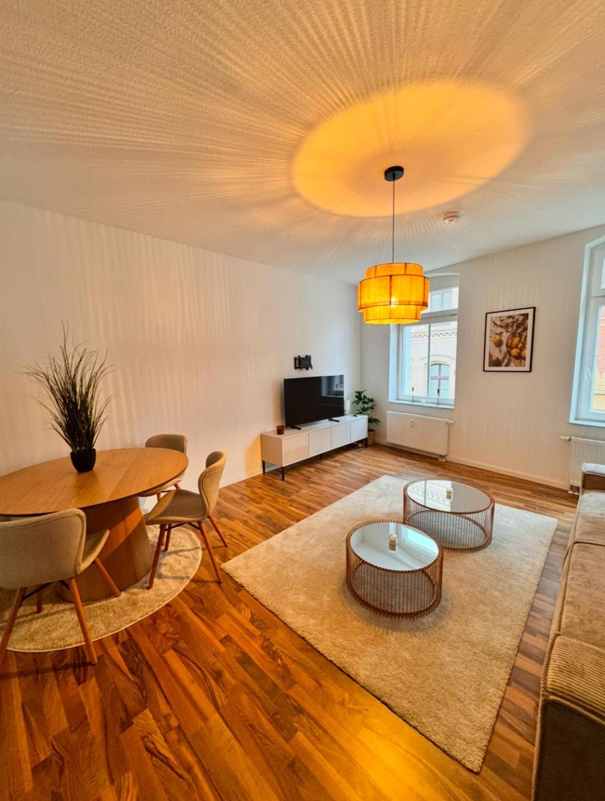New Apartment In Magdeburg Buckau - Waschmaschine, Smart-Tv, Neues Badezimmer ภายนอก รูปภาพ